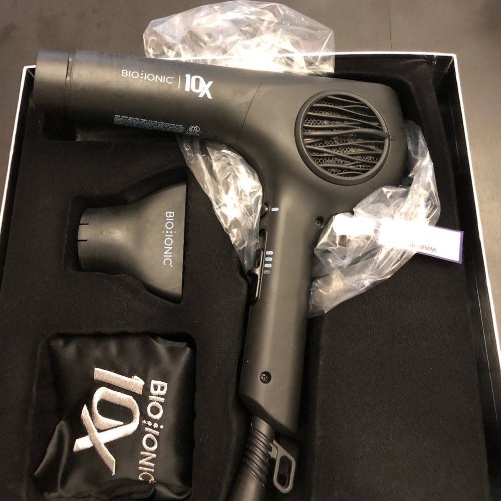 Bio Ionic 10X Pro Ultralight speed dryer